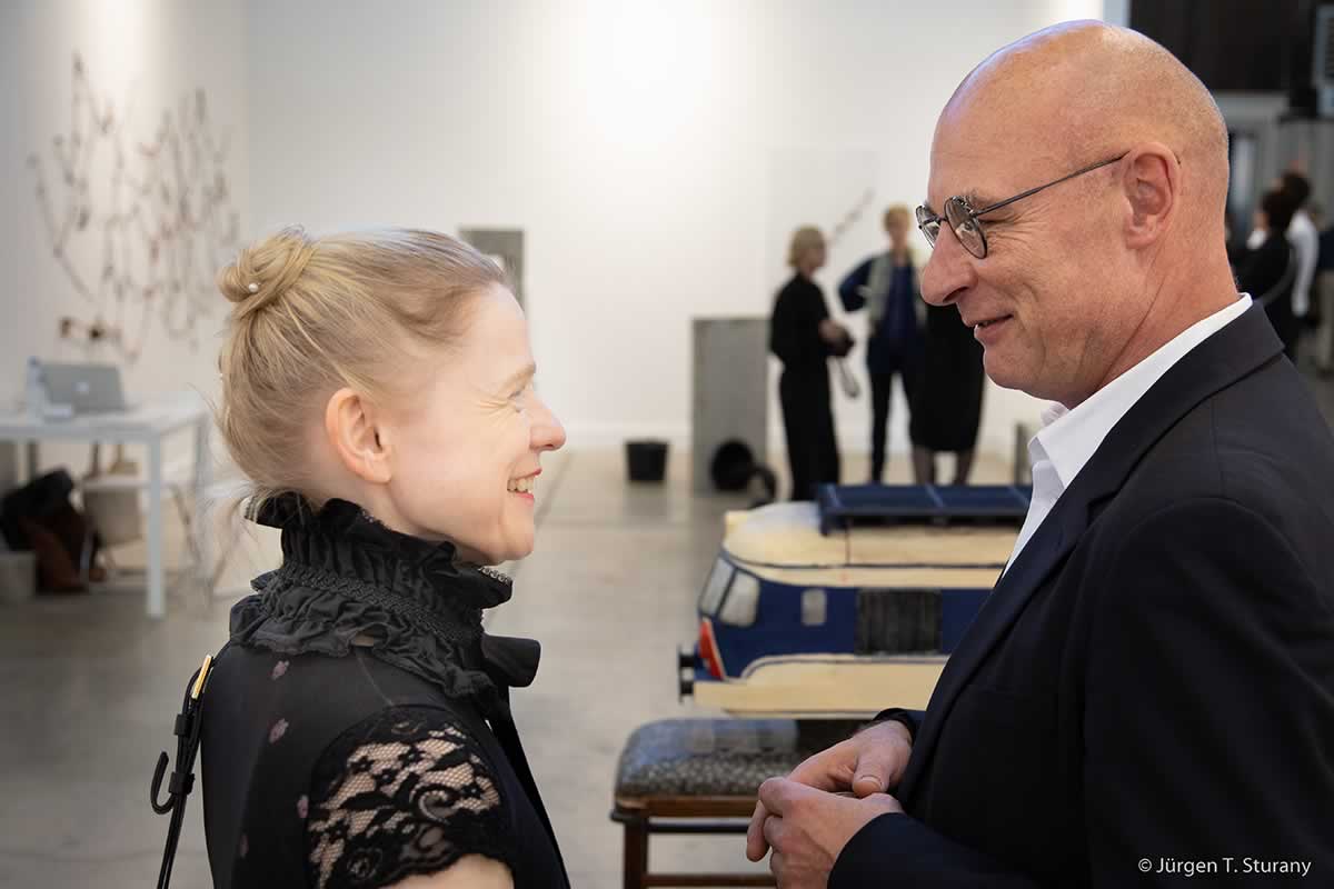 Sasa Hanten-Schmidt und Klaus Webelholz